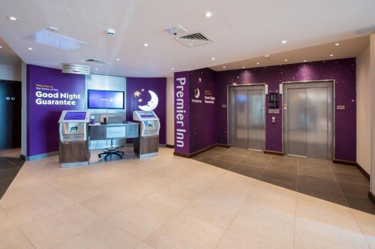 Premier Inn Worthing Seafront エクステリア 写真