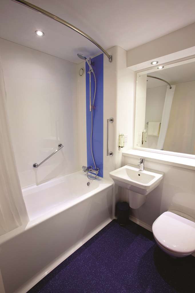Premier Inn Worthing Seafront 部屋 写真