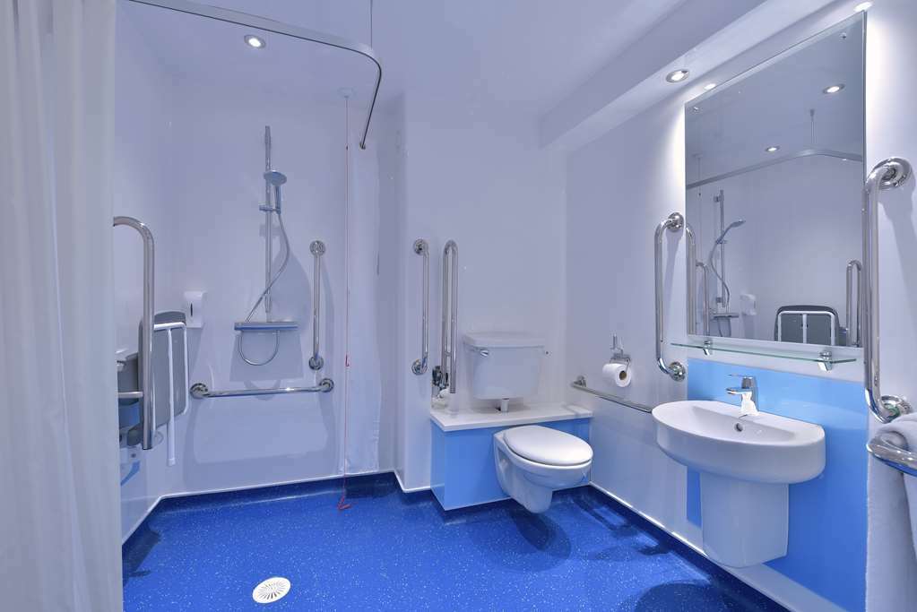 Premier Inn Worthing Seafront 部屋 写真